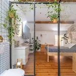 Charming Atypical Holiday home