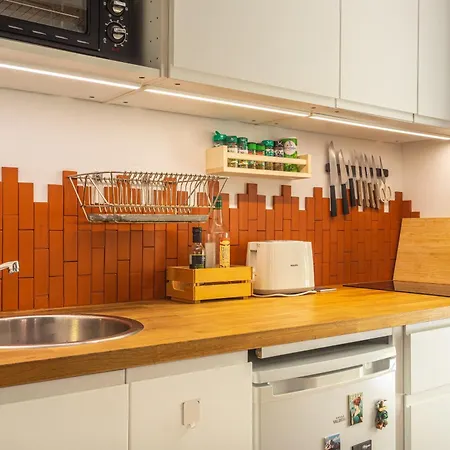 Charming Atypical Hyères