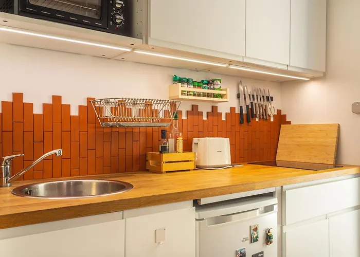 Charming Atypical Hyères