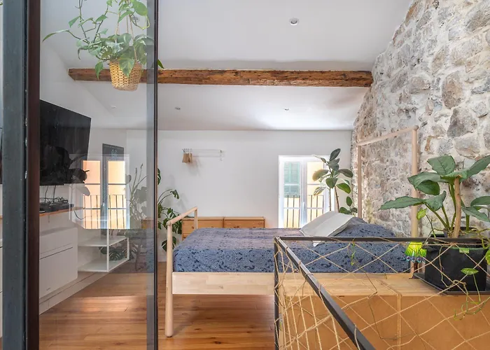 Charming Atypical Hyères