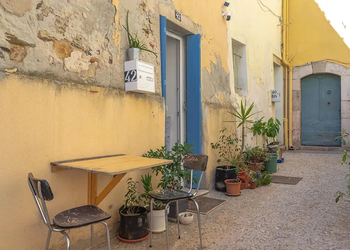 Semesterbostad Charming Atypical